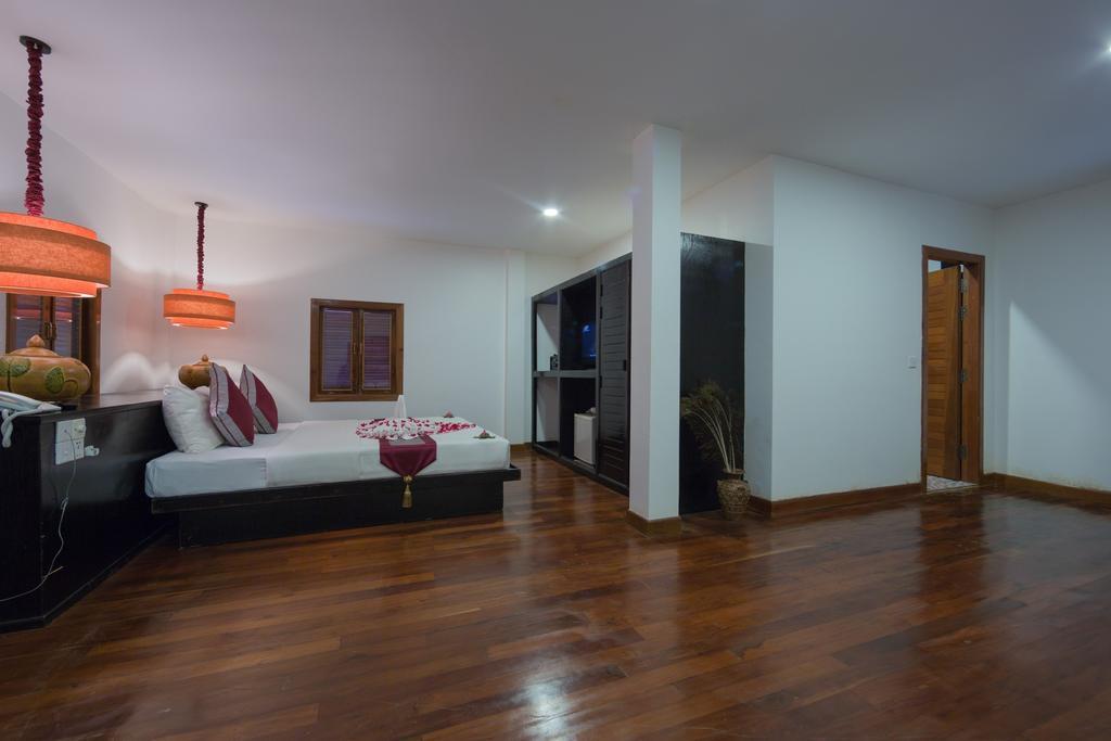 Bunwin Residence Siem Reap Bagian luar foto